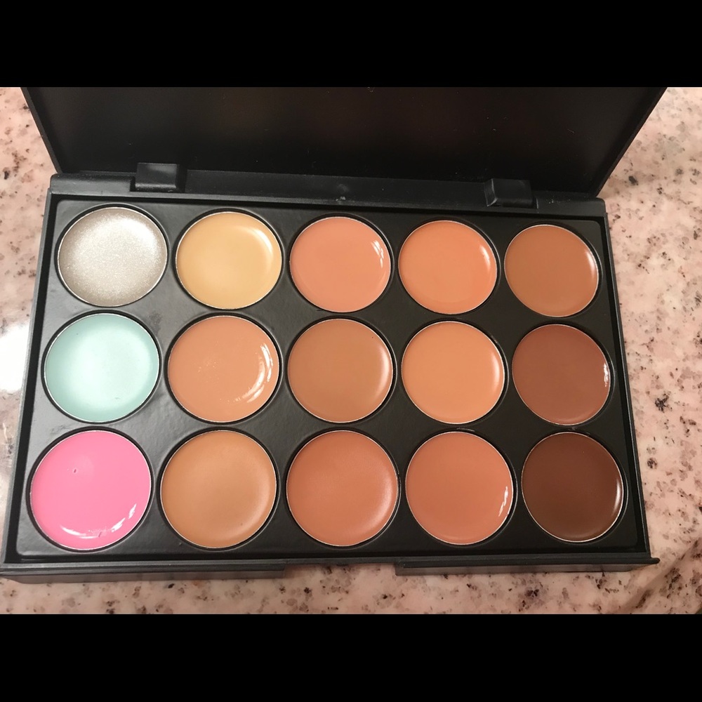 Correction Concealer Contour Palette